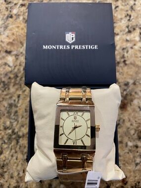 Montres Prestige Men's Gold Rectangular Dress Watch